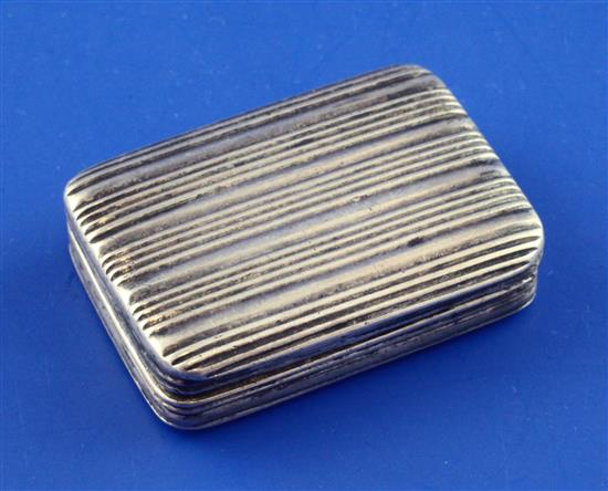 A George III silver rectangular vinaigrette, 1.5in.